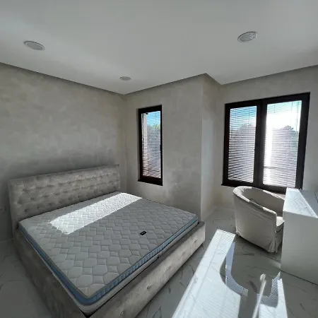 Oasis & Premium Apartment Lozenets