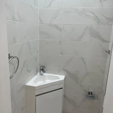 Apartment Oasis & Premium Lozenets